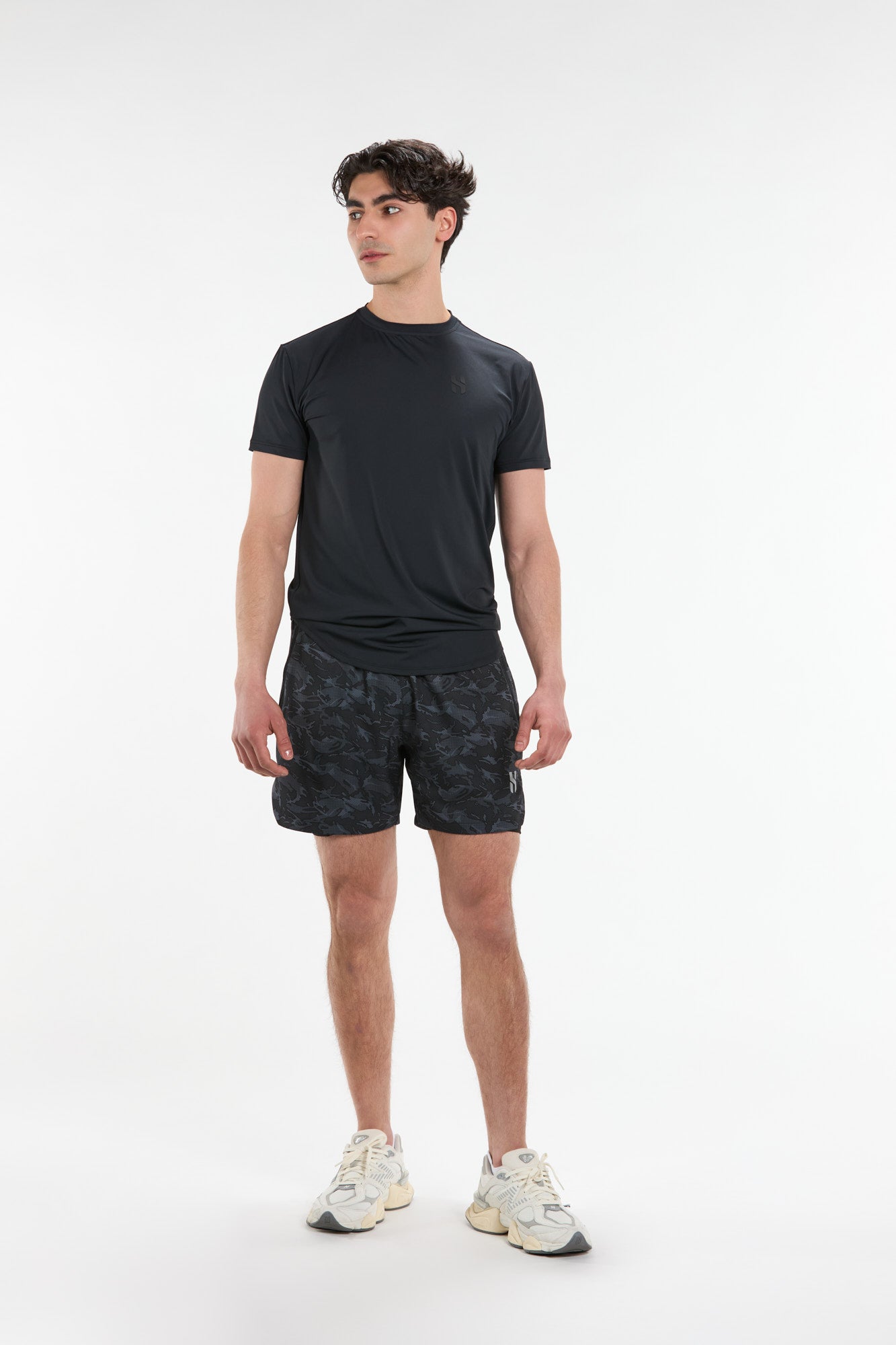 Hamptons stretch mens lined carbon camo shorts