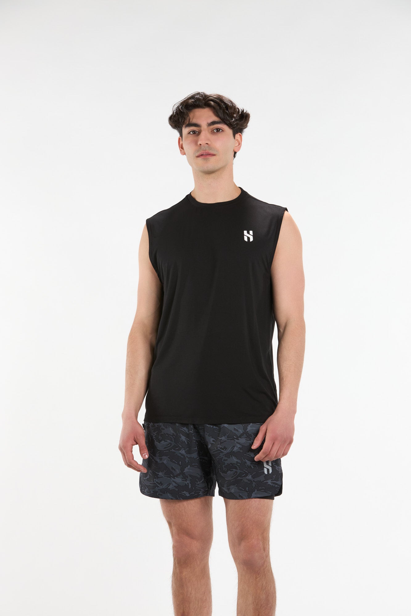 Men's Carbon Sleeveless Tee